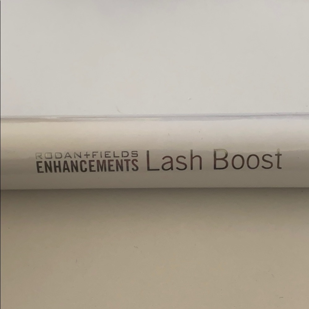 💯 Authentic Rodan and Fields Lash Boost Serum
